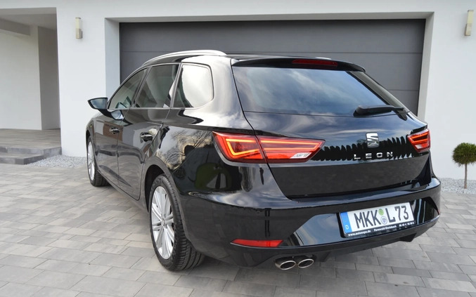 Seat Leon cena 67900 przebieg: 123600, rok produkcji 2019 z Trzemeszno małe 154